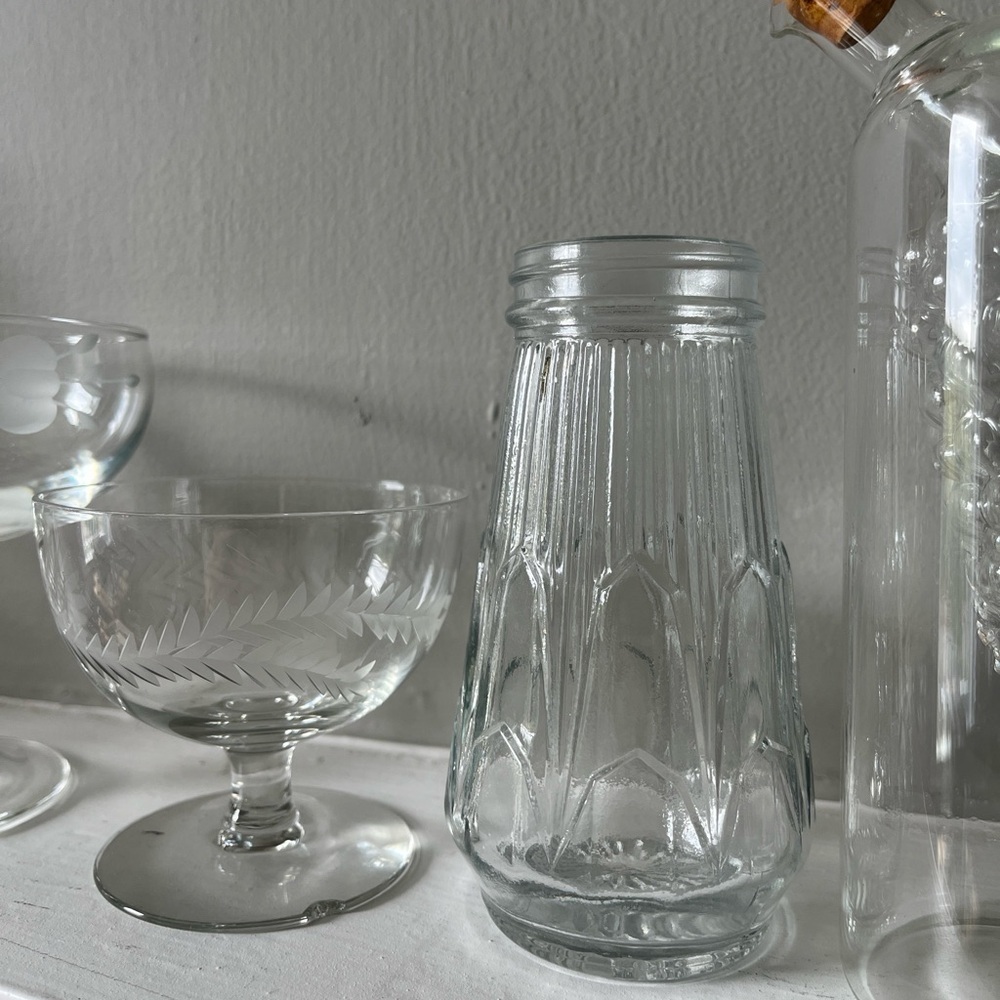 Vintage/Antique Glass and Crystal 5 lb Mystery Box —
Re-sellers/DIY welcome! - Picture 2 of 13